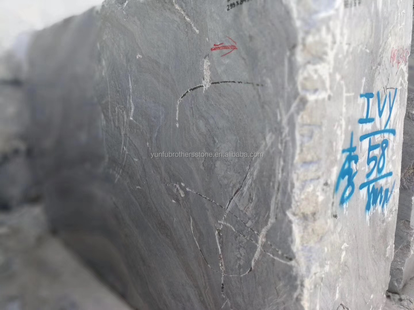 Natural Stone Blue Granite Cut-to-Size Slabs for Home Wall Panel and Dining Table Top