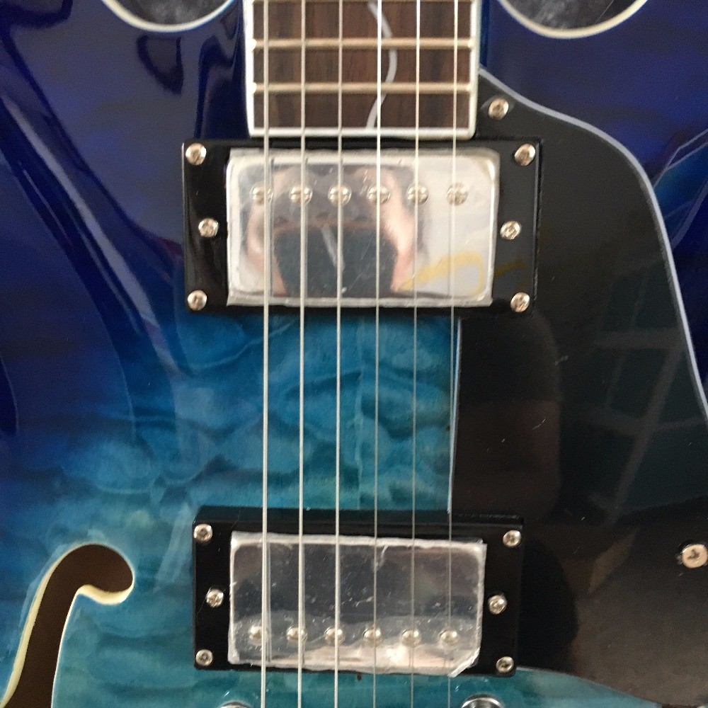 Semi hollow shell Archtop guitar Quilted maple trans-Blue with Bigsby
