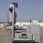 380V 400-750 Kg/H High Oil Yield Screw Oil Processing Equipment Cold Oil Press