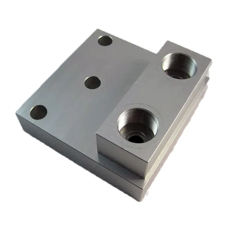 Turning Precison and Gravity Casting Zinc Iron OEM Customized CNC Machining Metal Auto Parts Customize Spare Parts