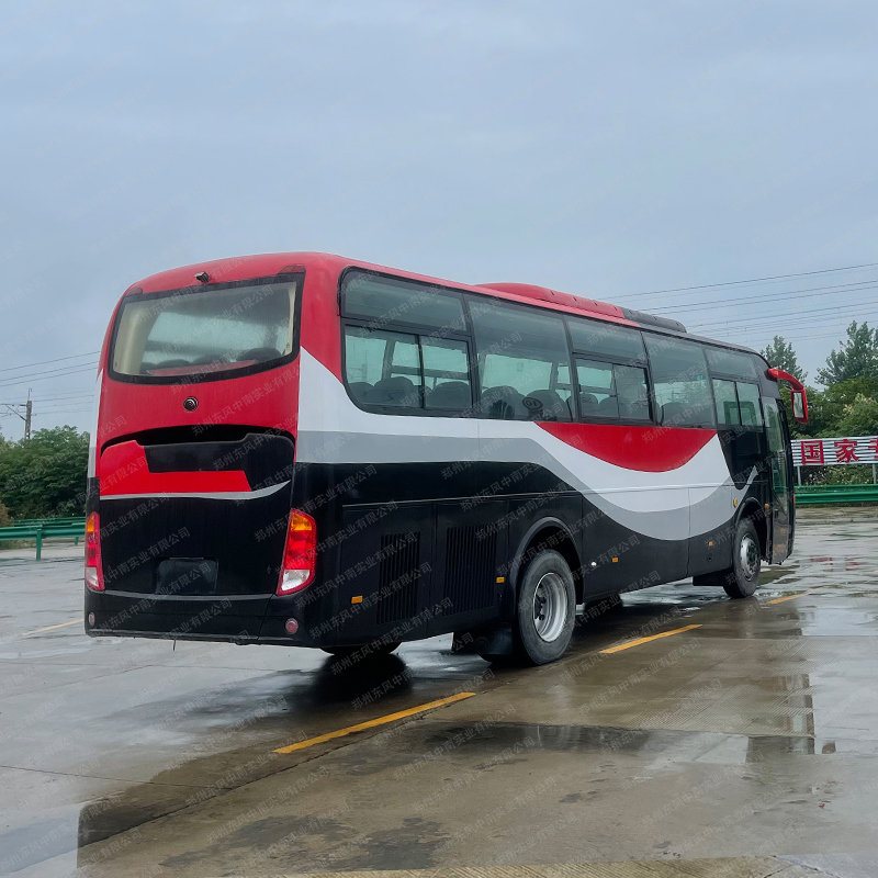 4 6L Engine Capacity Used Bus 57 Seats Front Engine Buses with Seats