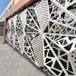 Q355B Glass Aluminium Curtain Wall Construction 0.36mm-0.6mm Customized