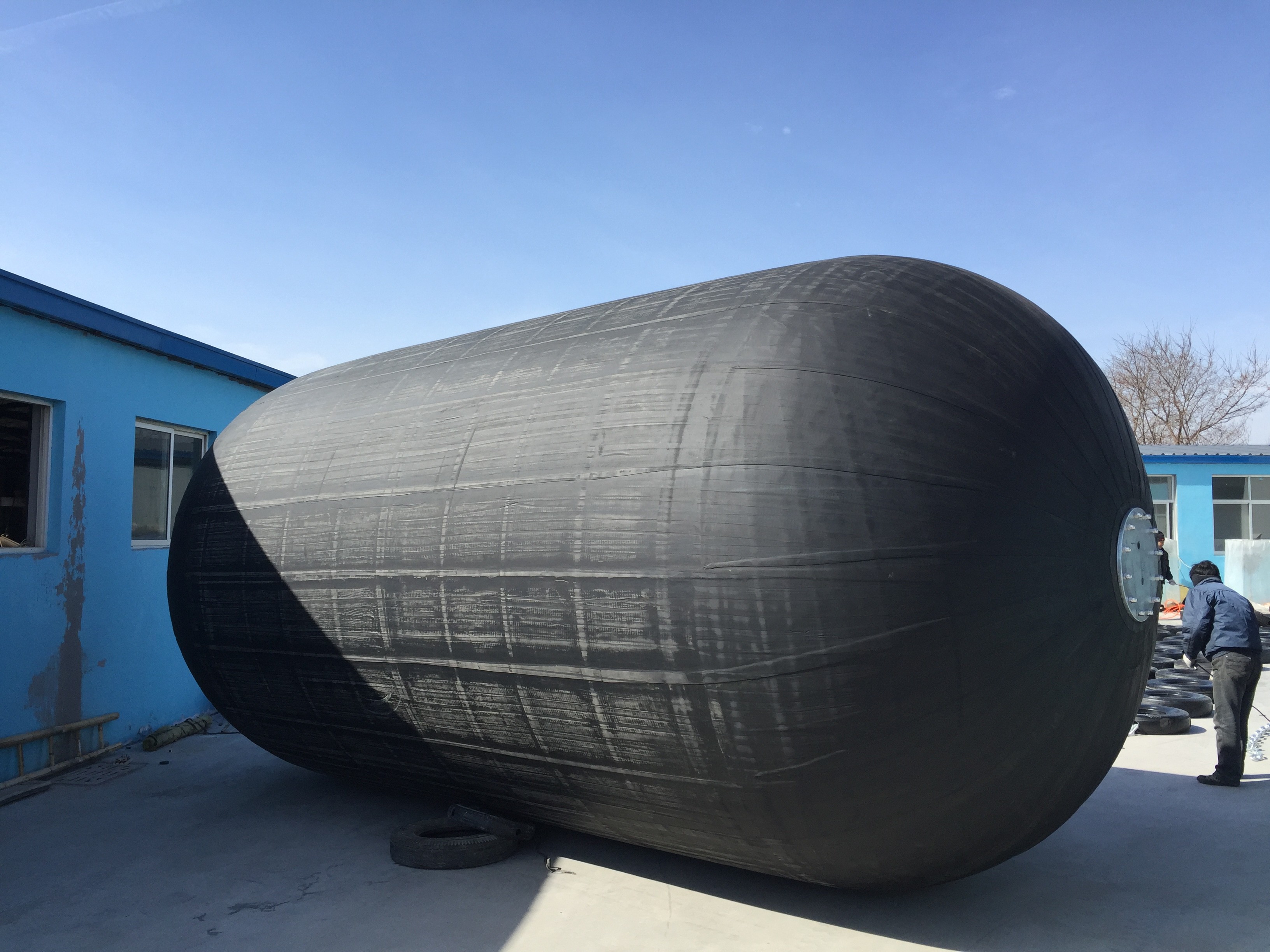 D Type Marine Pneumatic Rubber Fender For Boats Rubber Dock Fender