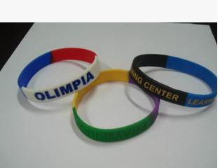 New customed print logo promotional silicon bracelet sprots club outdoor