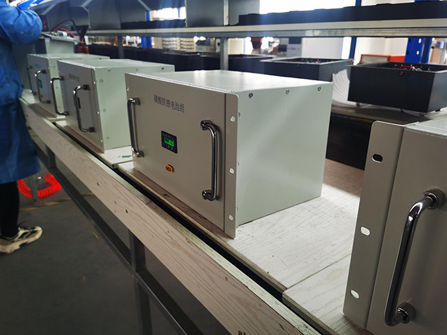 8KG Lithium Substituted Lead Battery 12V 100AH For Power Supply Have Overcurrent Protection