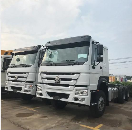 Second-Hand Cargo Vehicle Trailer Head Tractor Truck with Euro 2 Emission