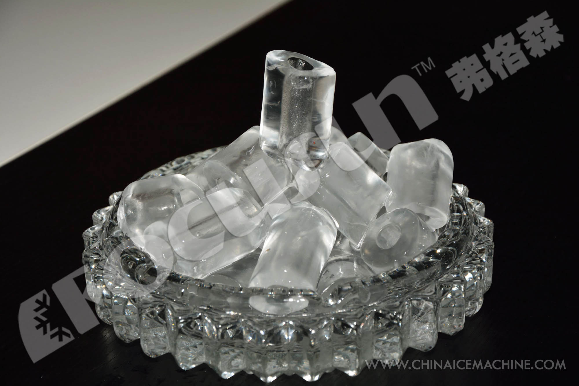 Hotels' Essential Power 50KW Tube Ice Making Machine Industrial