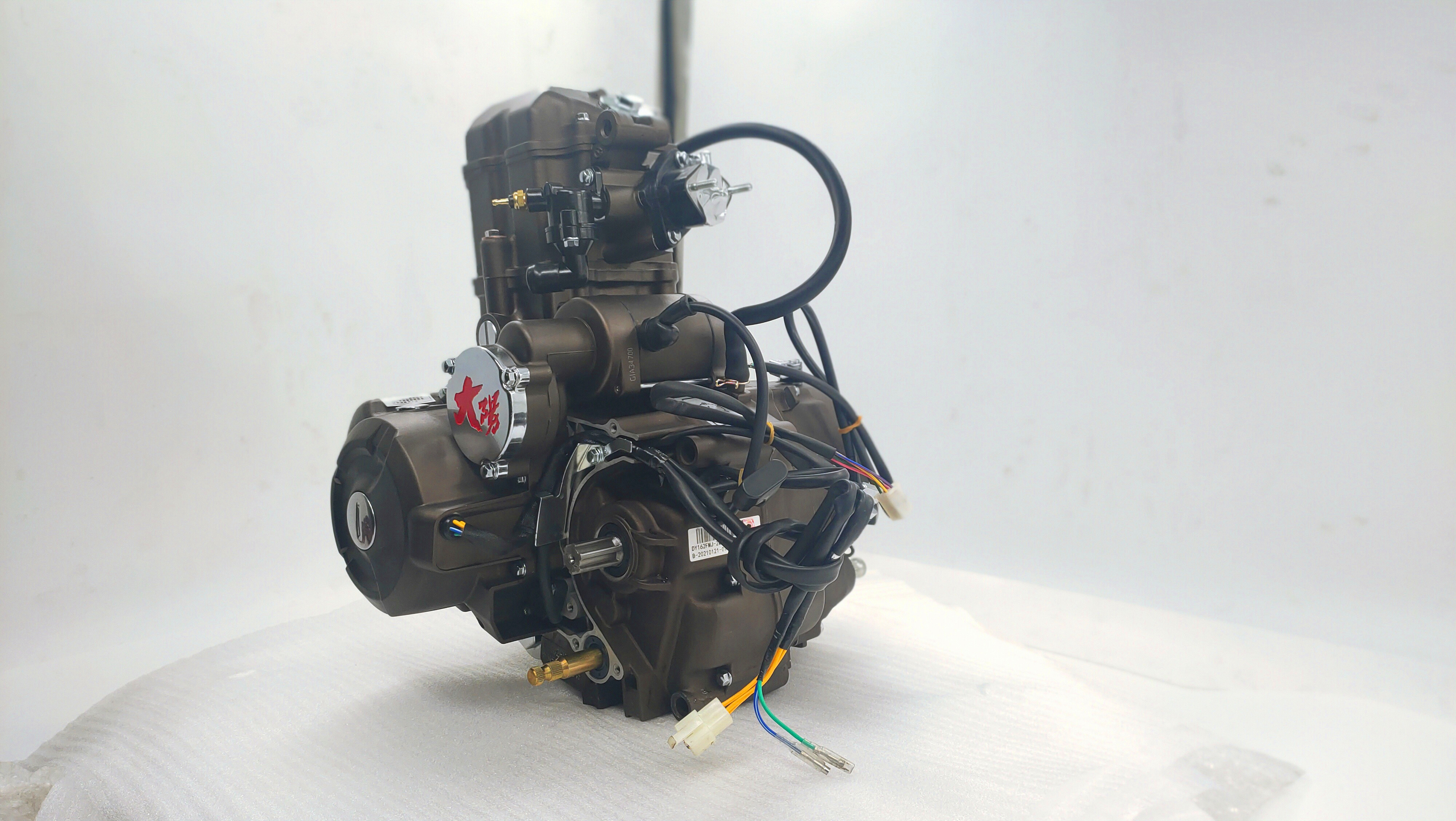 Single Cylinder Four Stroke DAYANG LIFAN Motorcycle Engine Assembly 150ml CDI Ignition