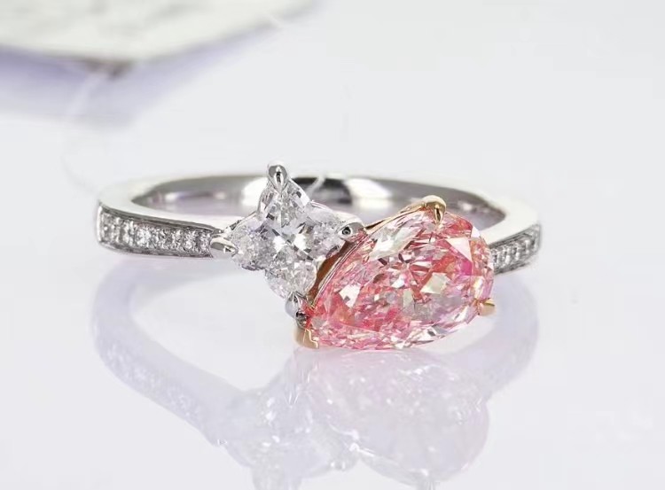 Engagement Ring Wedding Ring Diamond Ring Lab Created Colored Diamonds Pear Four-Leaf Clover cut