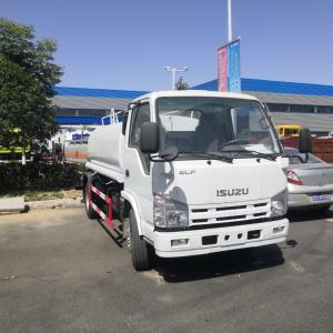 Quality 4000L ISUZU 100P Carbon Steel Water Tanker Water Sprinker Truck wholesale