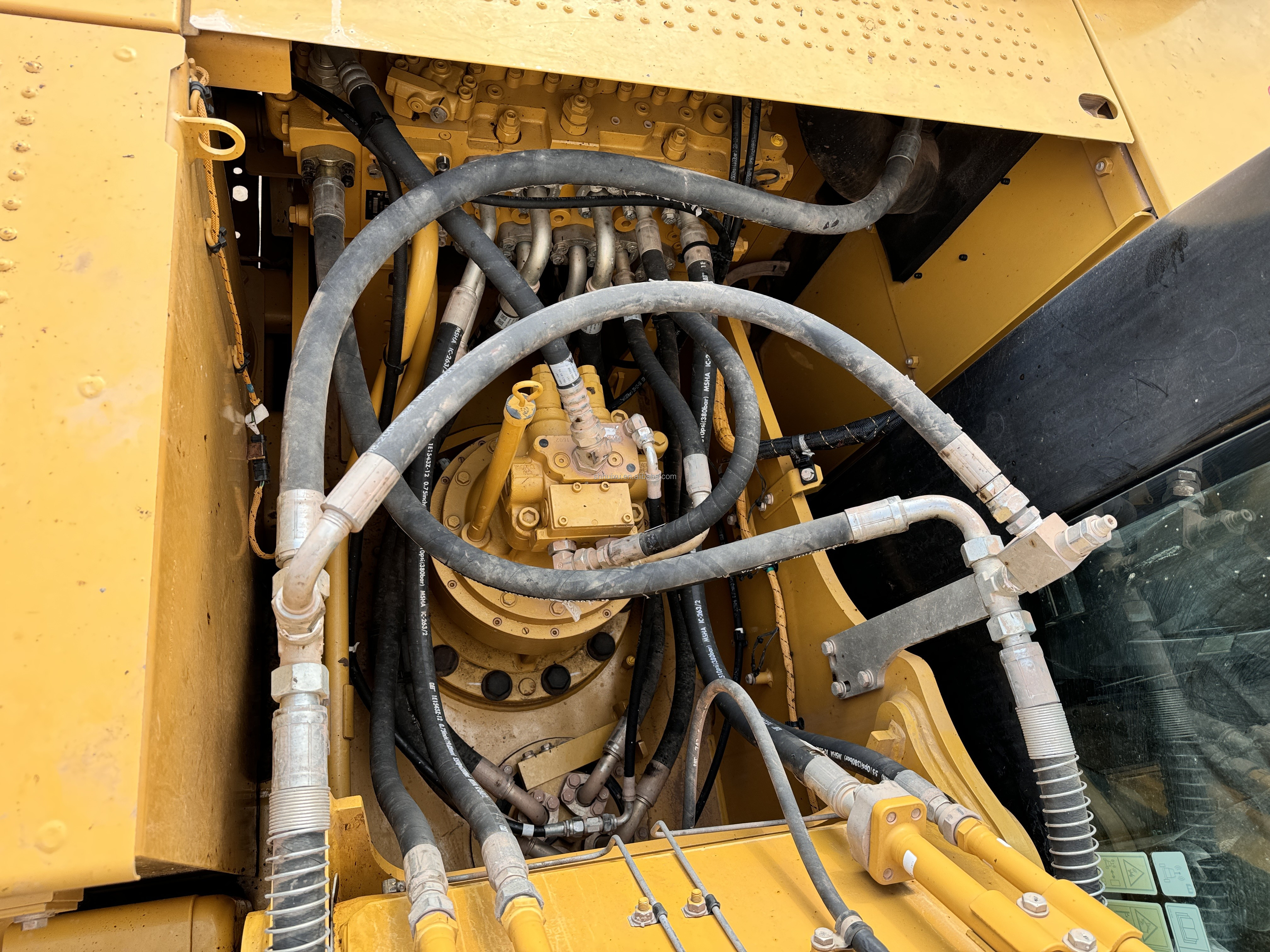 Carter's latest model Used excavator caterpillar CAT320GC 307GC Good working condition Have EPA certificate