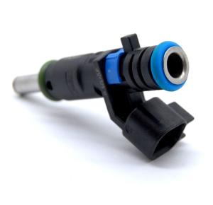 Quality auto fuel injector For Chevrolet Cruze Trax Opel Astra Insignia 55562599 wholesale
