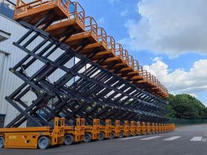 Quality Man Boom Lift Skyboom SSL-12HD Electrical Scissor Boom Lift 12m Working Height wholesale