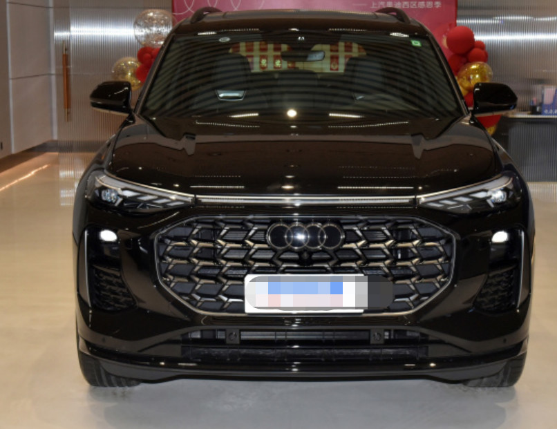 AUDI Q6 2022 45 TFSI quattro QIYUN type flying riding suit 5 Door 7 seats middle-large SUV