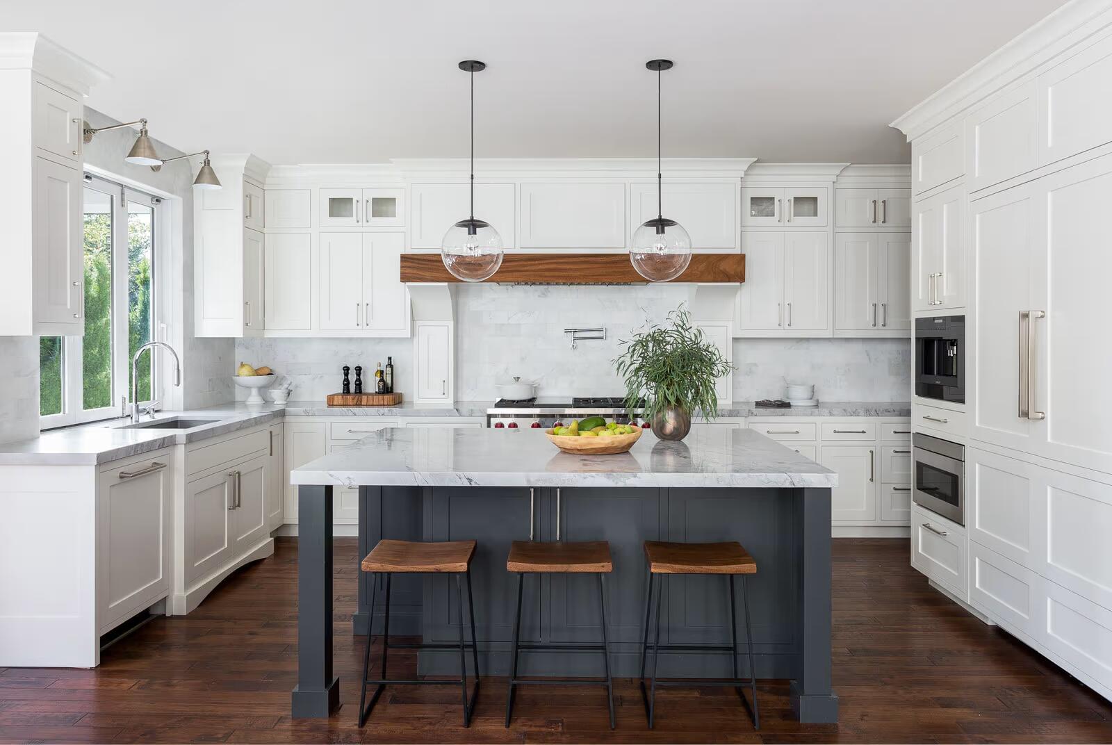 Customized Complete Modern Luxury Shaker Kitchen Cabinet with Quartz Stone Countertop