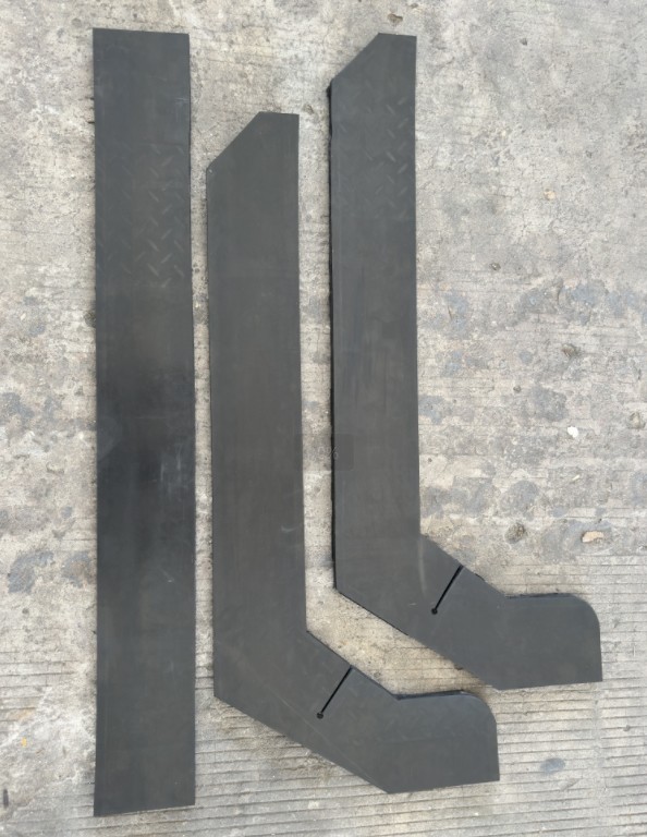 4812045783 Hopper Rubber Kit For Dynapac SD2550 Hopper Rubber Baffle Paver Parts