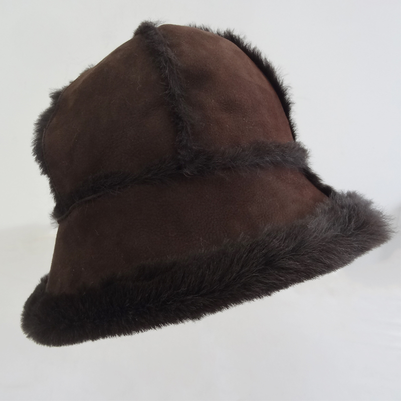 Unisex Sheepskin Beanie Hat Breathable Waterproof Plush Style Plain Pattern