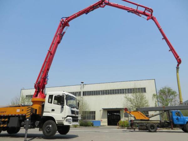 30m Dongfeng Heavy Duty Concrete Pump Truck for Aerial Transport Concrete for