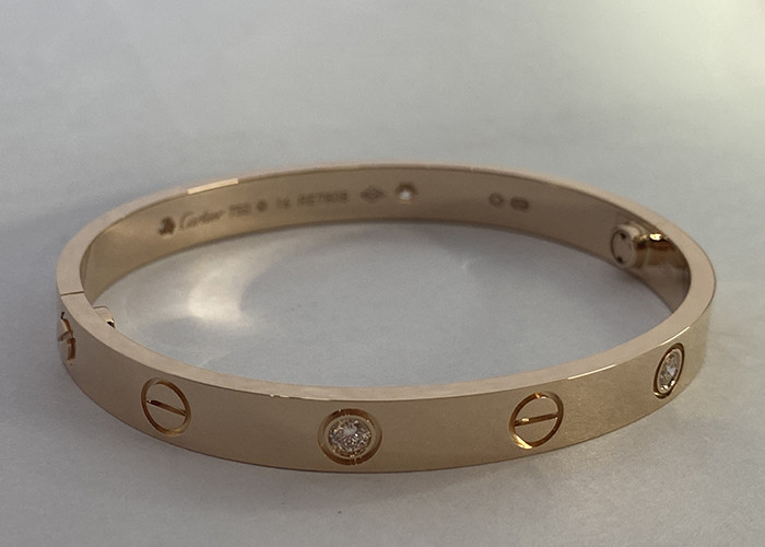 6.1mm Width 18K Solid Gold Jewellery Bangle 0.42carat With 4 Diamond