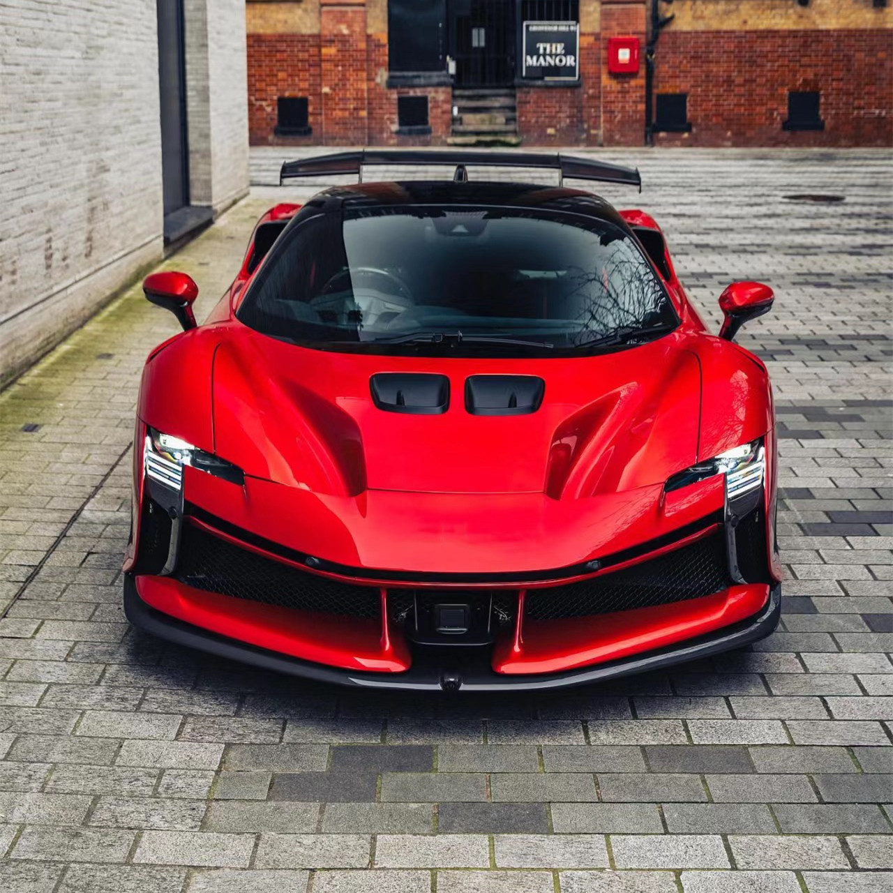 SF90FXX Ferrari SF90 Body Kit Front And Rear Car Bumper Side Skirt Hood Taillights