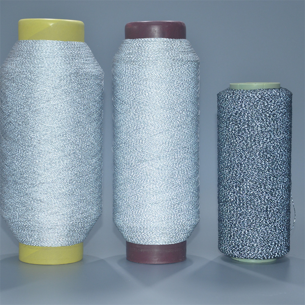 UV Resistant Reflective Yarn OEM Reflective Thread For Embroidery