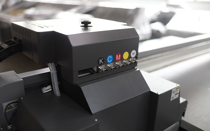 HT3200UV Automatic Digital Printing Machine Car Skin UV PVC Printing
