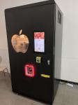 220V 400W Fruit Apple Juice Vending Machine For Hotels Garment Shops
