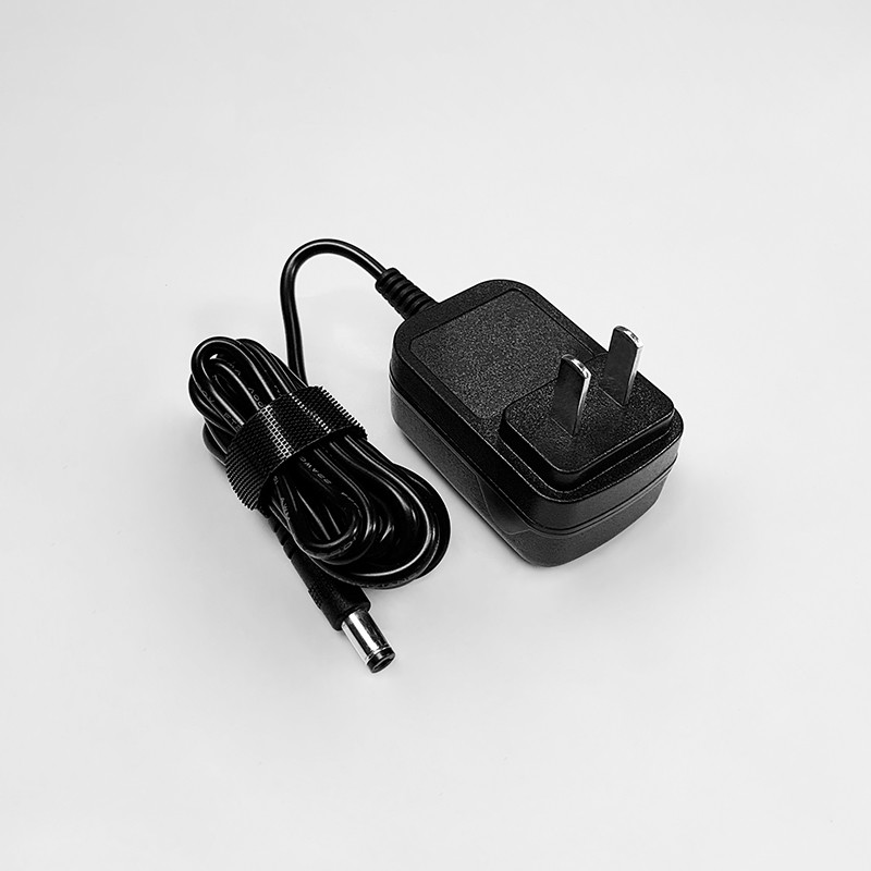 Durable DC 5V 2A Adapter Wall Mounted Micro Projector Power Adapter 10W