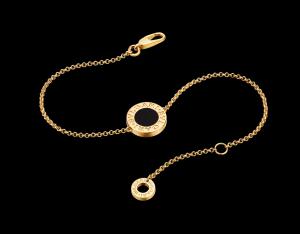 Quality bracelet in 18 kt yellow gold with onyx BR857215 wholesale