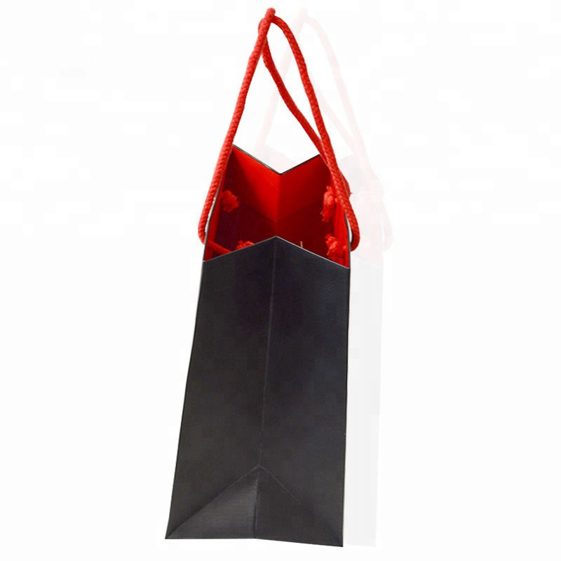 Large Embossing Printed Paper Carrier Bags With Logo 38×27×10cm