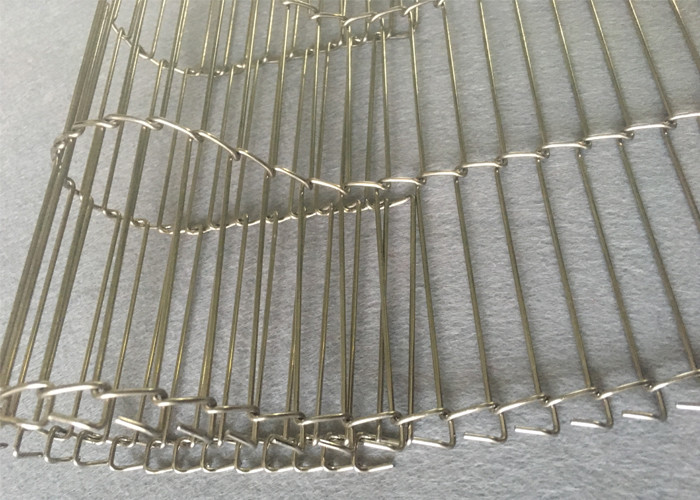 Food Grade Flat Flex Conveyor Belt 304 Stainless Steel For Chocolate Transportation