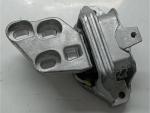 2462400617 Engine Parts Engine Mount