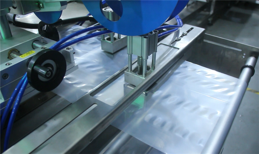 High Precision Equipment Pva Film Sachet Pouch Multi - disc Screw Hardware Plastic Bags Rotary Bucket Type Packing Machine