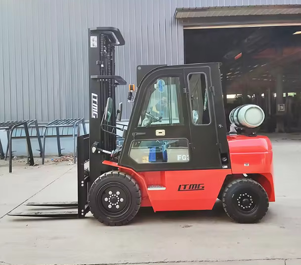 Propane LPG And Gasoline Gas Forklift 3.5 Ton 3 Ton 2.5 Ton 2 Ton With Cabin