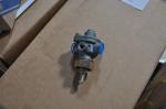 CJ-15C 13C0025 Brake Proportioning Valve Wheel Loader Spare Parts
