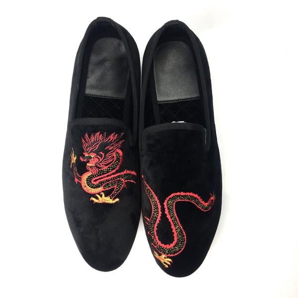 Lightweight Mens Black Suede Shoes / Loafers With Red Leather , Tassel Dragon