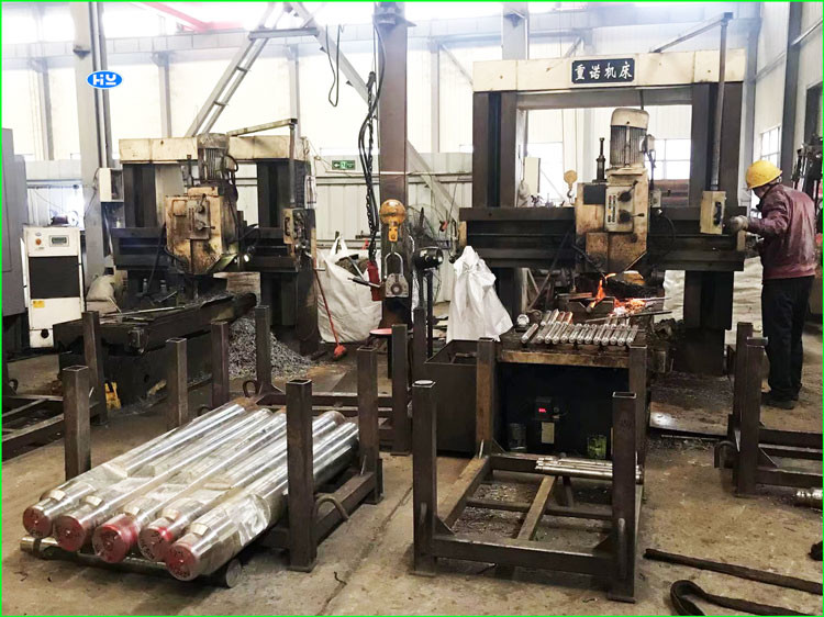 Anti-Wearing Hydraulic Breaker Drill Rod 100mm 40CRMO Demolition Hammer Chisel