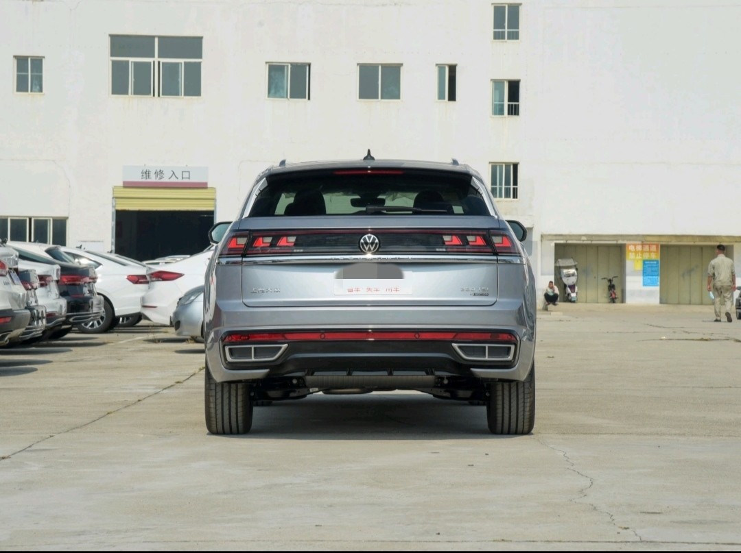 VW Tuang X 2023 530V6 4wd Honor Flagship Edition Large Mid Size Suv Max 220KW