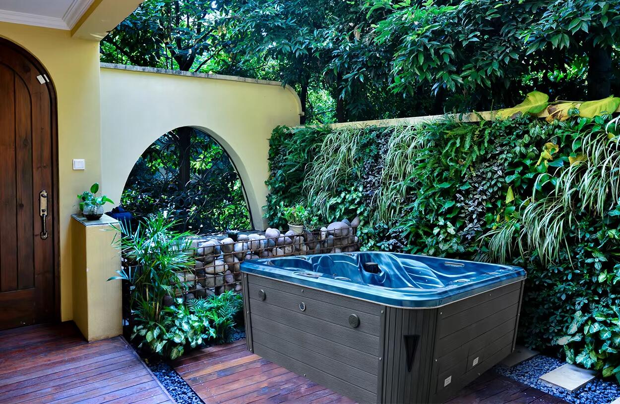Luxury 6 Persons Hot Tubs For Outdoor Acrylic Spa Pools With Massage Function Jacuzzier Swim Spa For Family