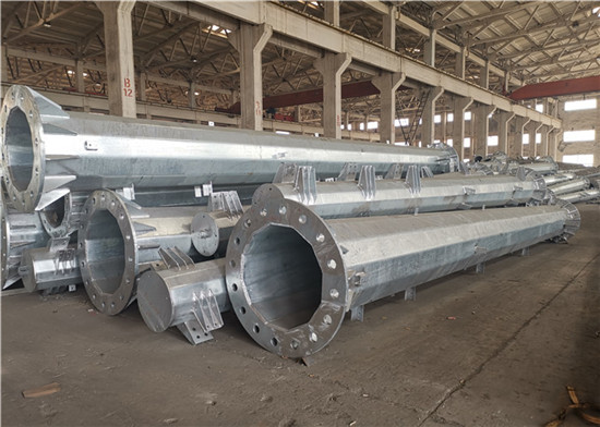 Bitumen Tapered Electrical Overhead Line Pole 35FT 3mm Thick Hot Dip Galvanized
