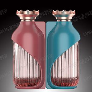 Quality Customized Logo Round Spirits Glass Bottle Clear Empty 700ml wholesale