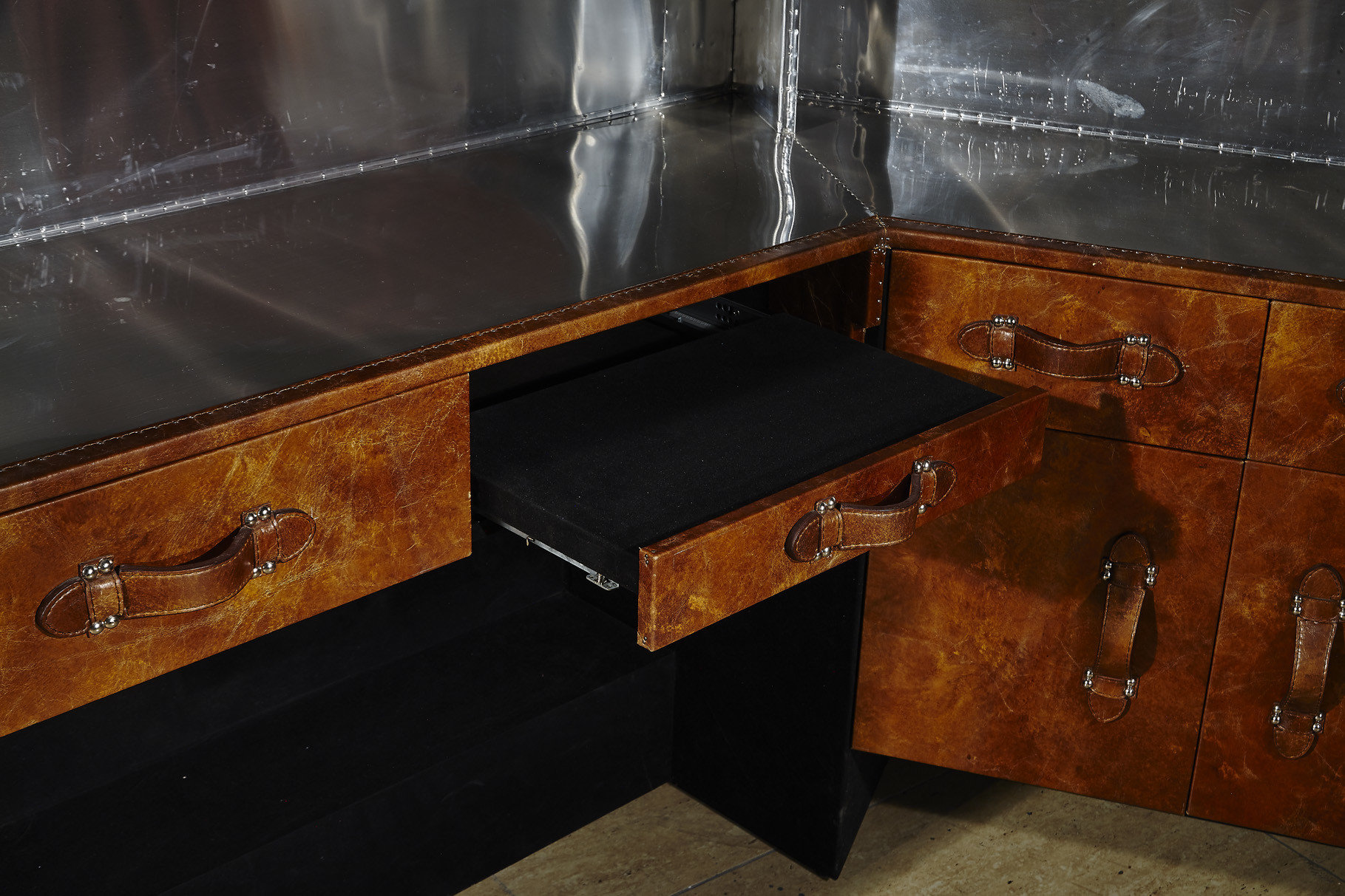 Antique Industrial Style Upholstered Tufted Leather Counter With Strong Storage