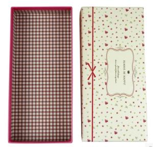 Quality Delicate gift boxes for packing scarves wholesale