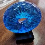 Tabletop Decoration Blue Resin Trophy Diameter 20cm