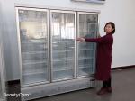 Three Glass Doors Refrigerated Stereoscopic Display Cabinet Commercial
