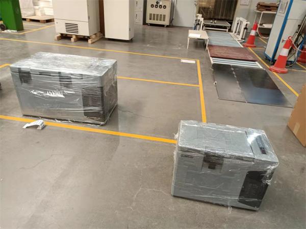 Polyurethane Foam Insulated Portable Vaccine Cooler For Medical Supplies