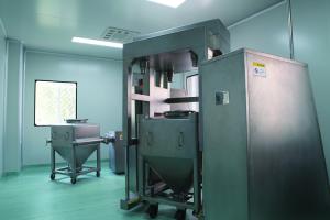 Quality Film Pharmaceutical Coating Equipment With Full Volume 250L Easy Operation wholesale
