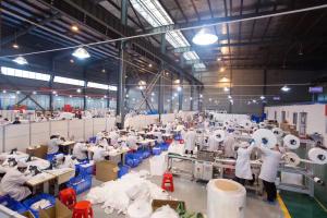 Quality White Protective Masks 1600mm Melt Blown Nonwoven Fabric wholesale