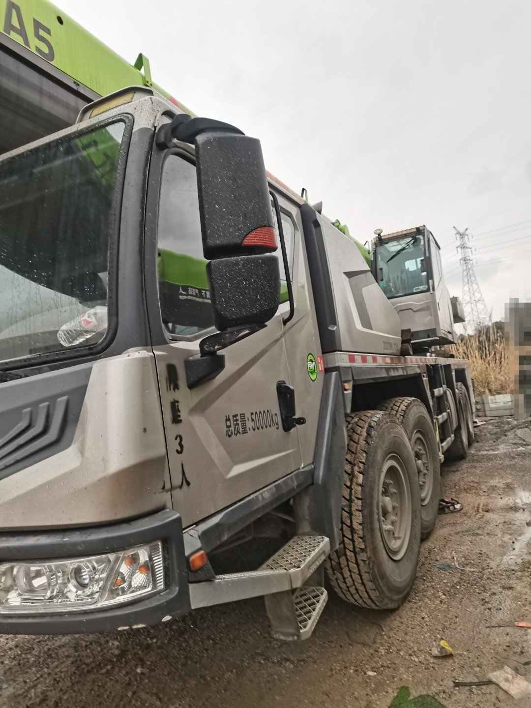 Brand Official Factory Lifting Capacity 25ton Maximum Lifting Height 50m Power 280kw Total Weight 50000kg Boom Truck Crane Trucks Mobile Crane