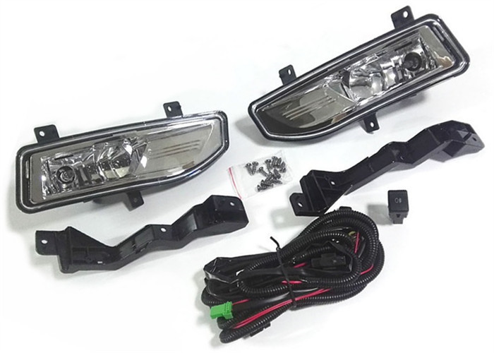 Nissan X- Trail 2017 Rogue Replacement Auto Parts OE Style Front Fog Lights Supplier